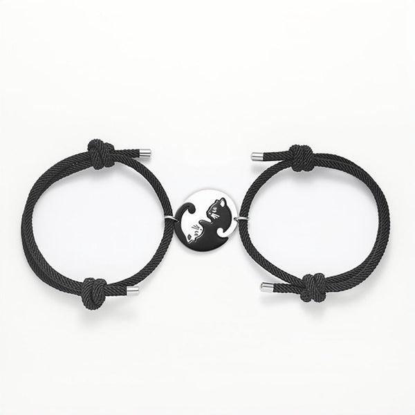Engravable Matching Cute Cat Couple Bracelets In Titanium – CoupleSets