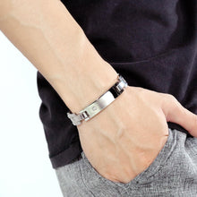 Engravable Silver Magnetic Couples Bracelet In Titanium - CoupleSets