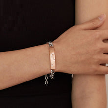 Engravable Matching Heart Charm Couple Bracelets In Titanium