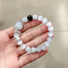 Cute Magnetic Cat Paw Beaded Couple Relationship Bracelets