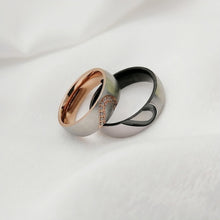 Black And Rose Matching Heart Rings For Couples In Titanium Steel - CoupleSets