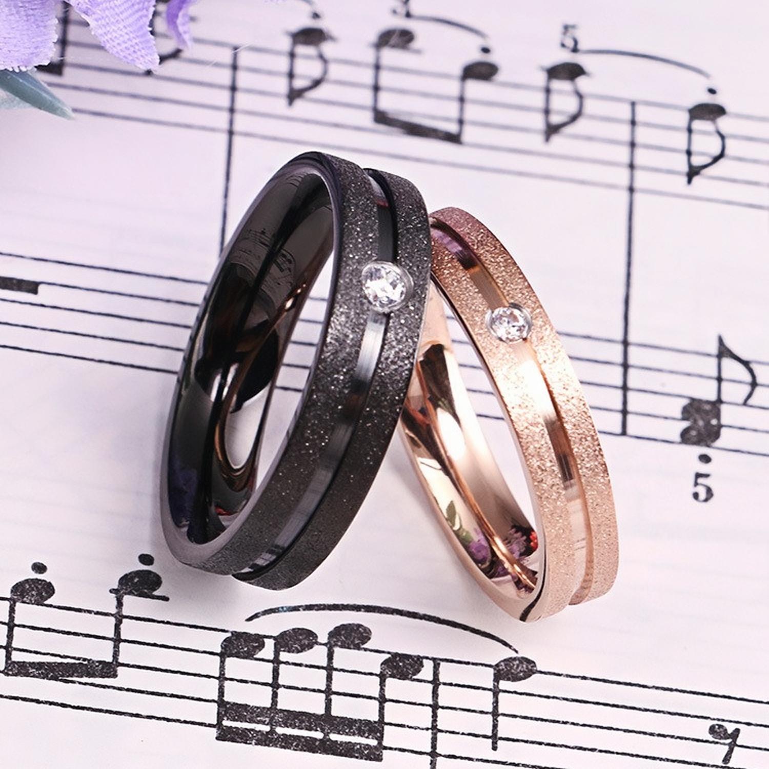 Engravable Simple Frosted Couple Rings Set In Titanium - CoupleSets