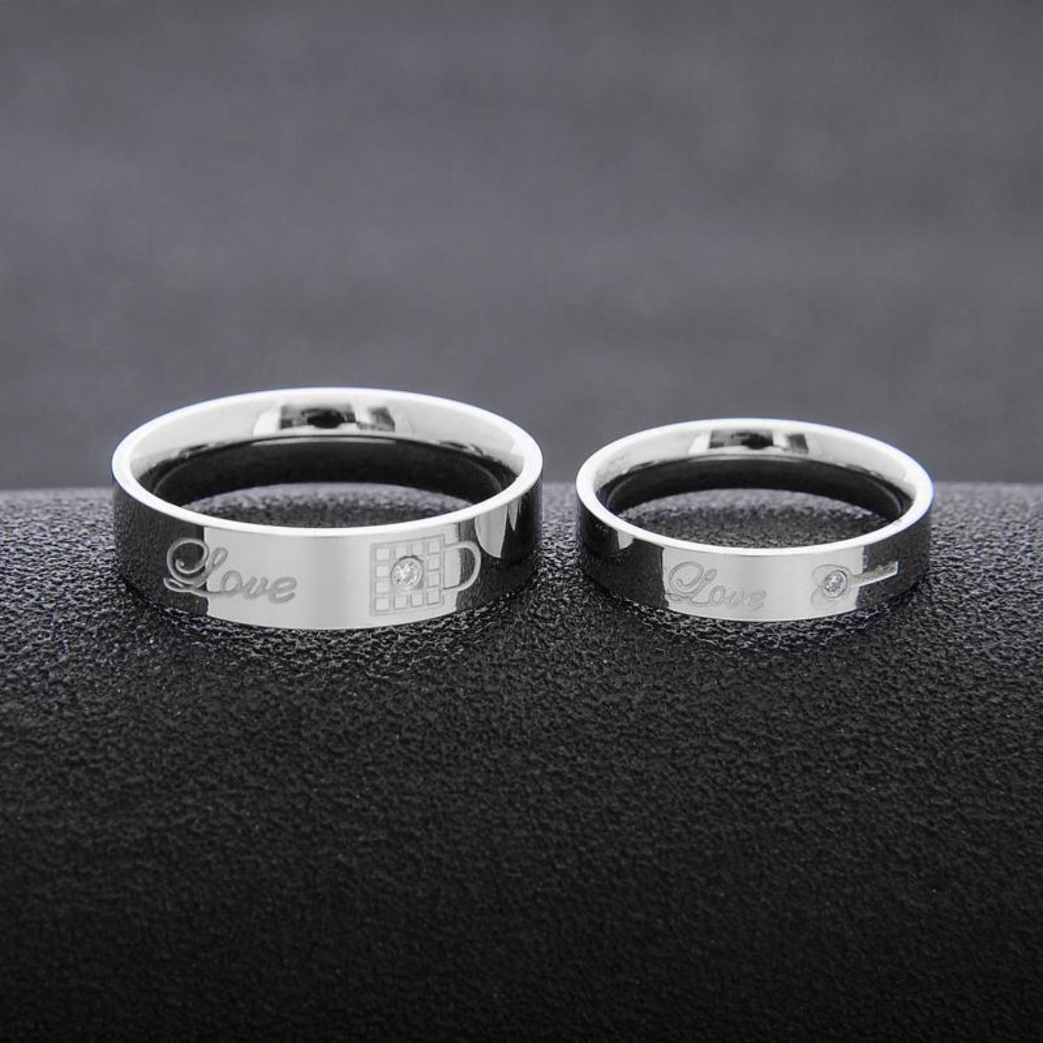 Simple Rings Matching Engravable Matching Lock And Key Couple Rings Set In Titanium - CoupleSets