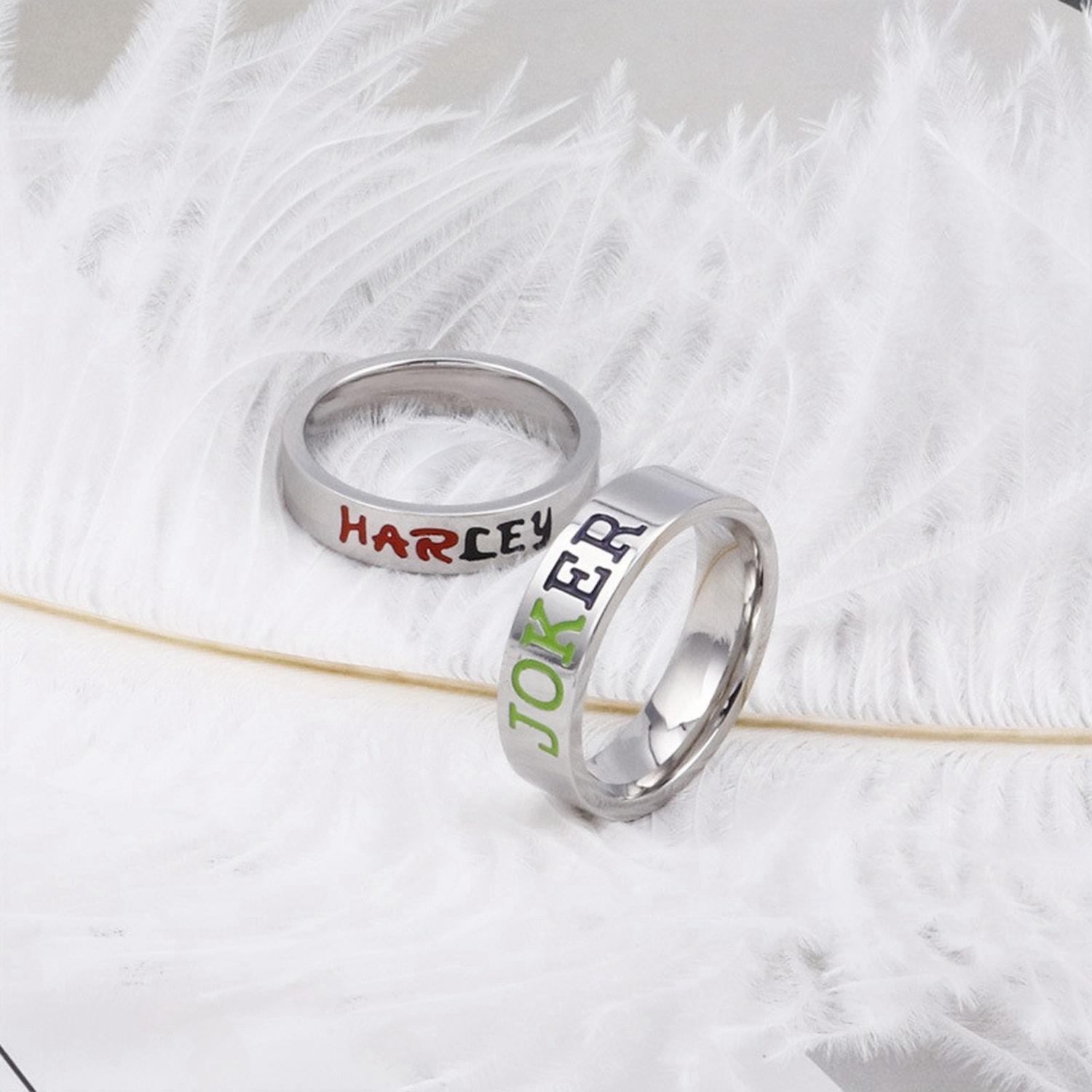 Personalized Joker And Harley Couple Rings In Titanium - CoupleSets