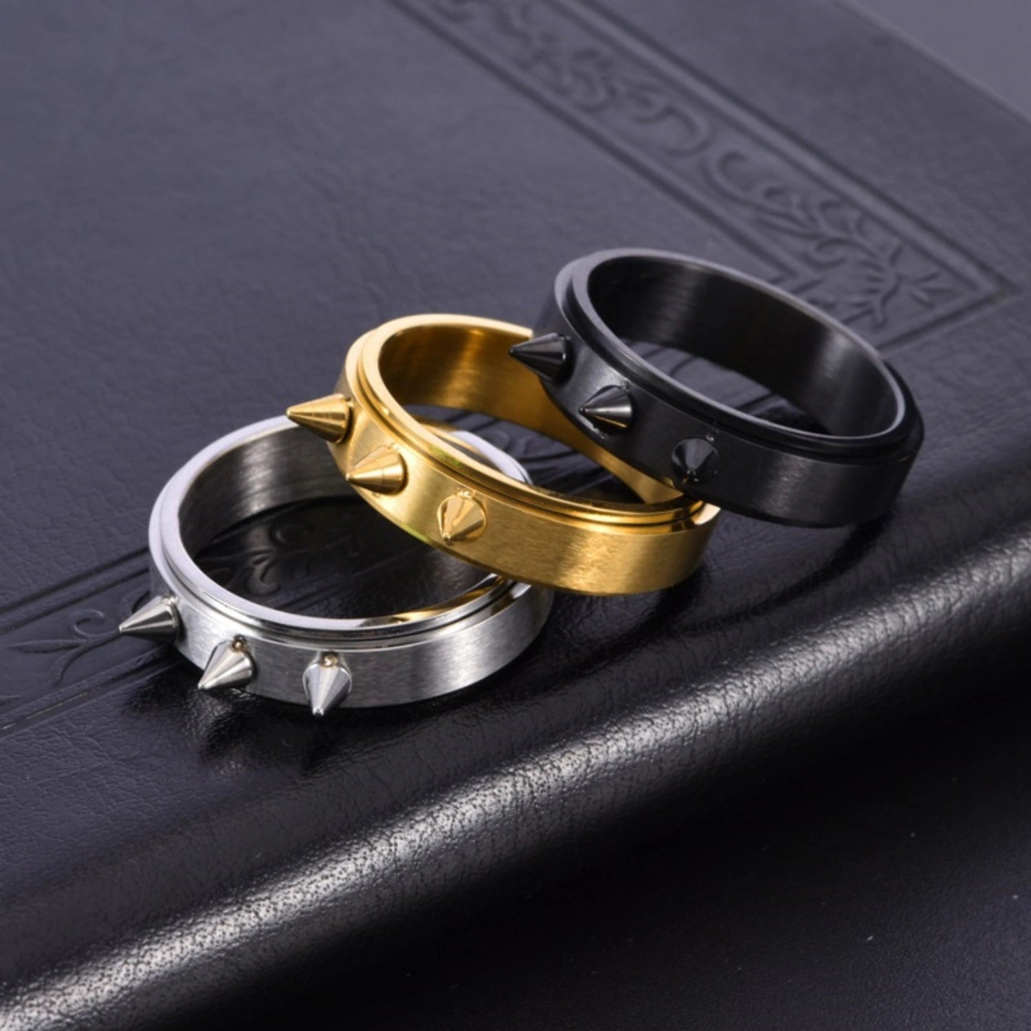 Engravable Titanium Spinner Self Defense Rings For Couples