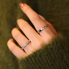 Engravable Sweet Love Knot Moissanite Silver Couple Promise Rings