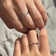 Engravable Simple Solitaire Sterling Silver Promise Rings For Couples